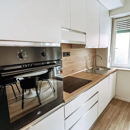 Apartment Casa Monuriki *