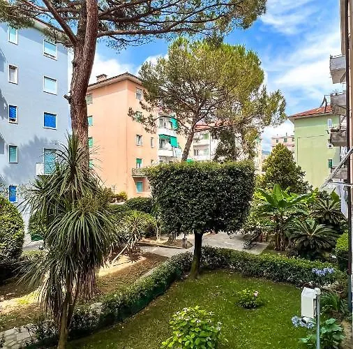 Casa Monuriki Апартаменты Рапалло